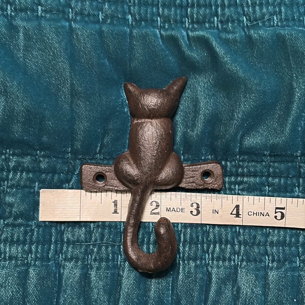 Cast Iron Cat Key Hook Wall Hanger - Picture 5 of 6